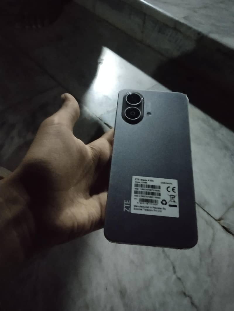Zte Blade A35e 11