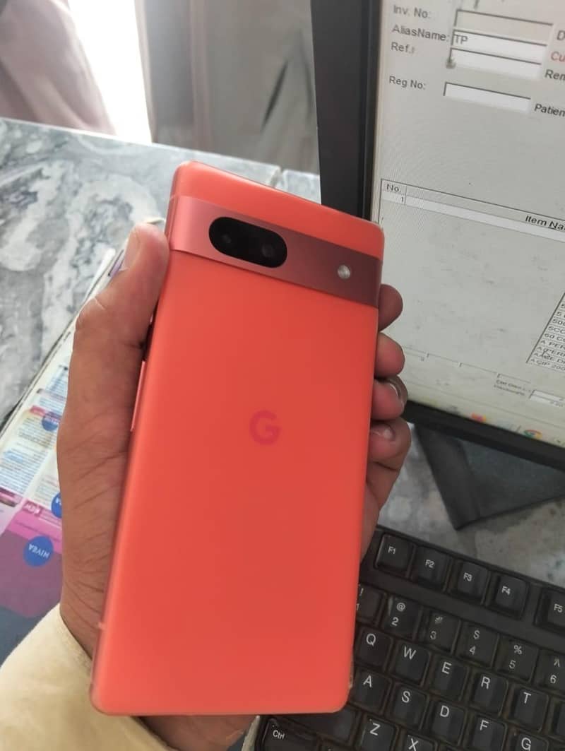 Google Pixel 7a 1