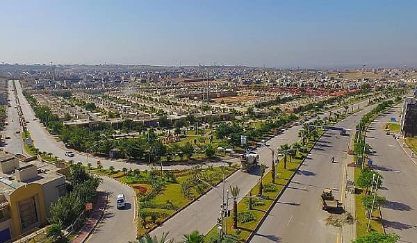 10 Marla Top Height Plot 3