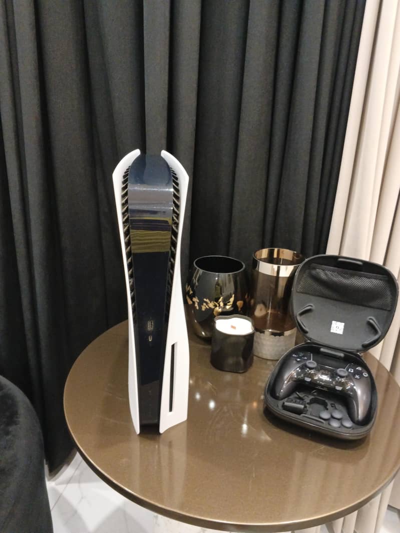  PS5 Disc Edition + DualSense Controller — Excellent Condition 3