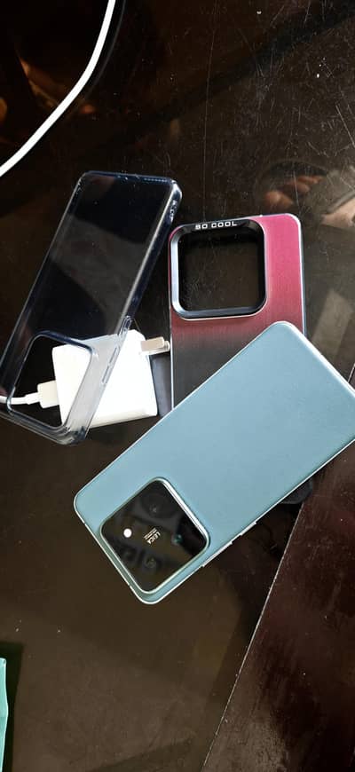 Xiaomi Mi 14 Pro 16gb ram 512 GB rom 8 gen3 processor 6 month sim time