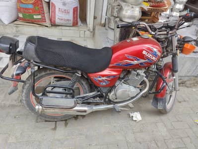 Suzuki GS 150