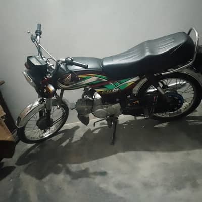 Honda CD 70 For Sale 2021/22 Model Achi condition main hai