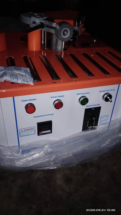 badge banding machine