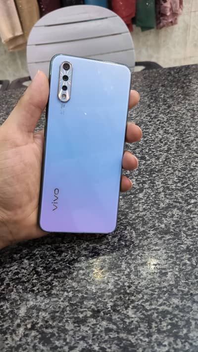 Vivo S1