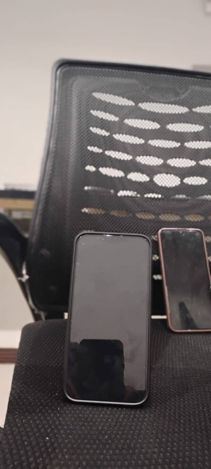 Apple iPhone 13 Pro 3