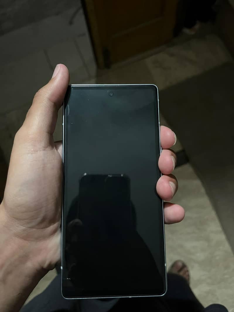 Google Pixel 7a 5