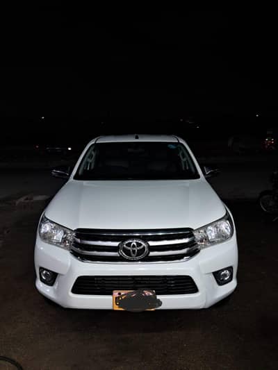 Toyata Revo 2.7