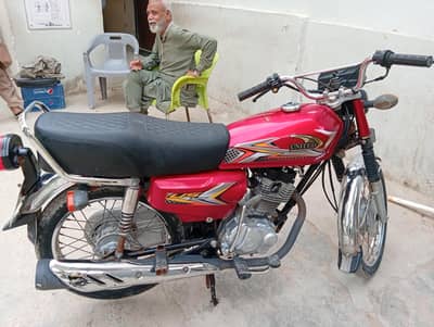 US 125. red colour in reasonable price