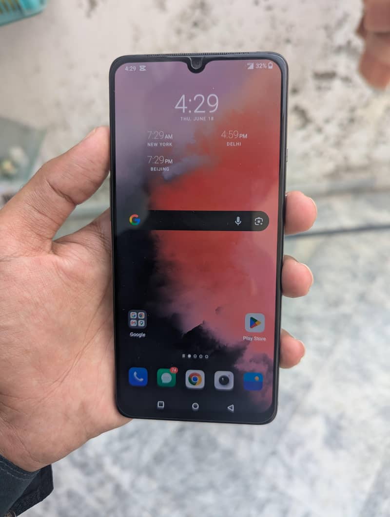 One Plus 7T 1