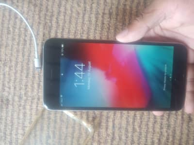 iphone 6plus  16 / may used may pta aproved