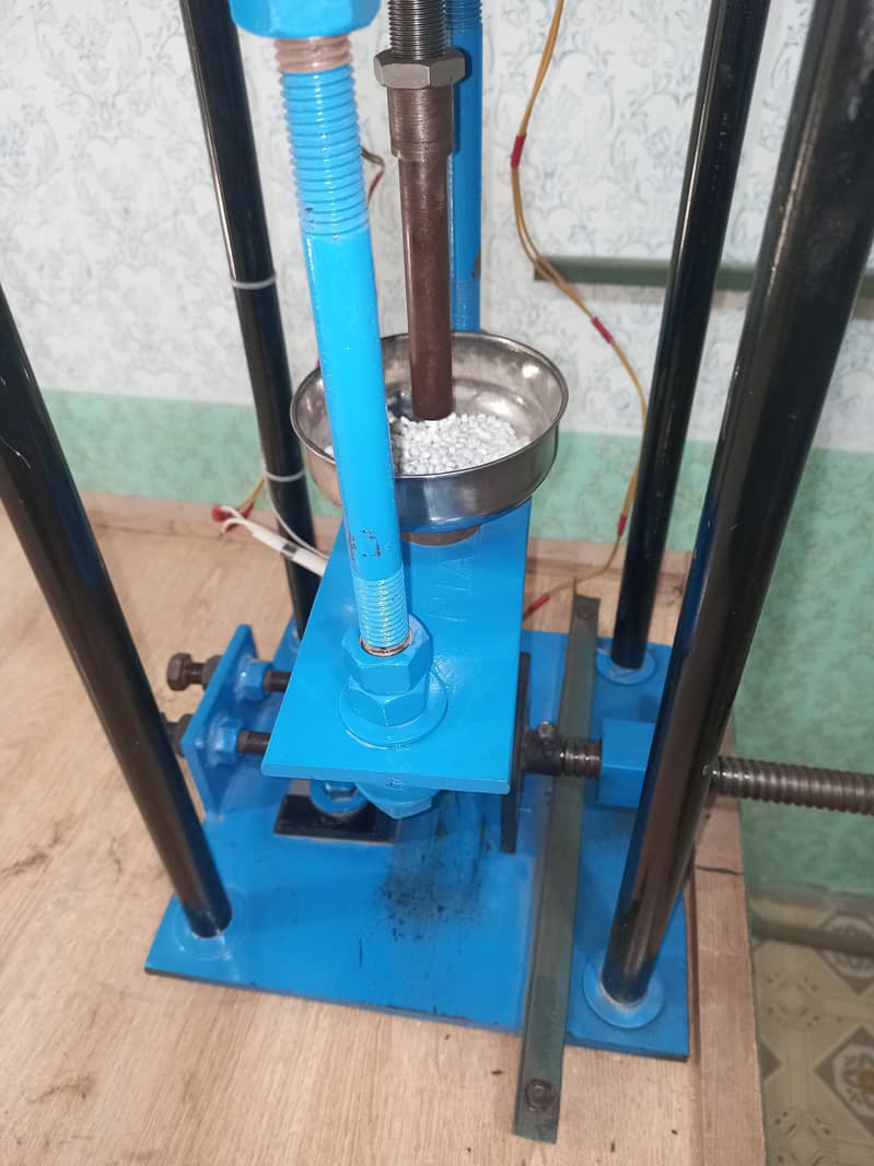 Data Cable Making Molding Machine 6