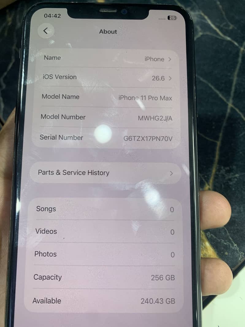 Apple iPhone 11 Pro Max 2