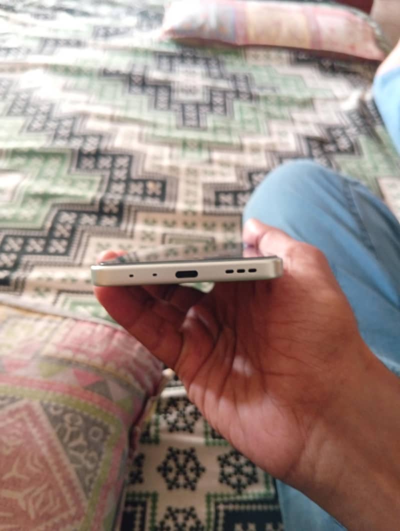OPPO A5 Pro 3