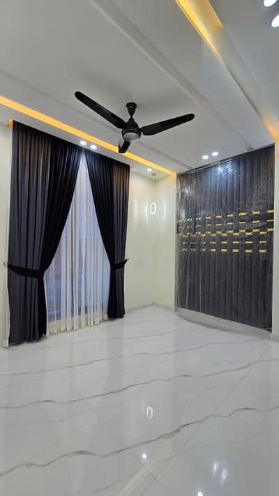A Stunning House Is Up For Grabs In Bahria Town - Sector C Lahore