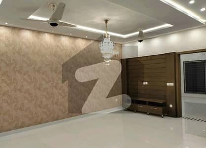 Bahria Town - Sector E House For sale Sized 10 Marla