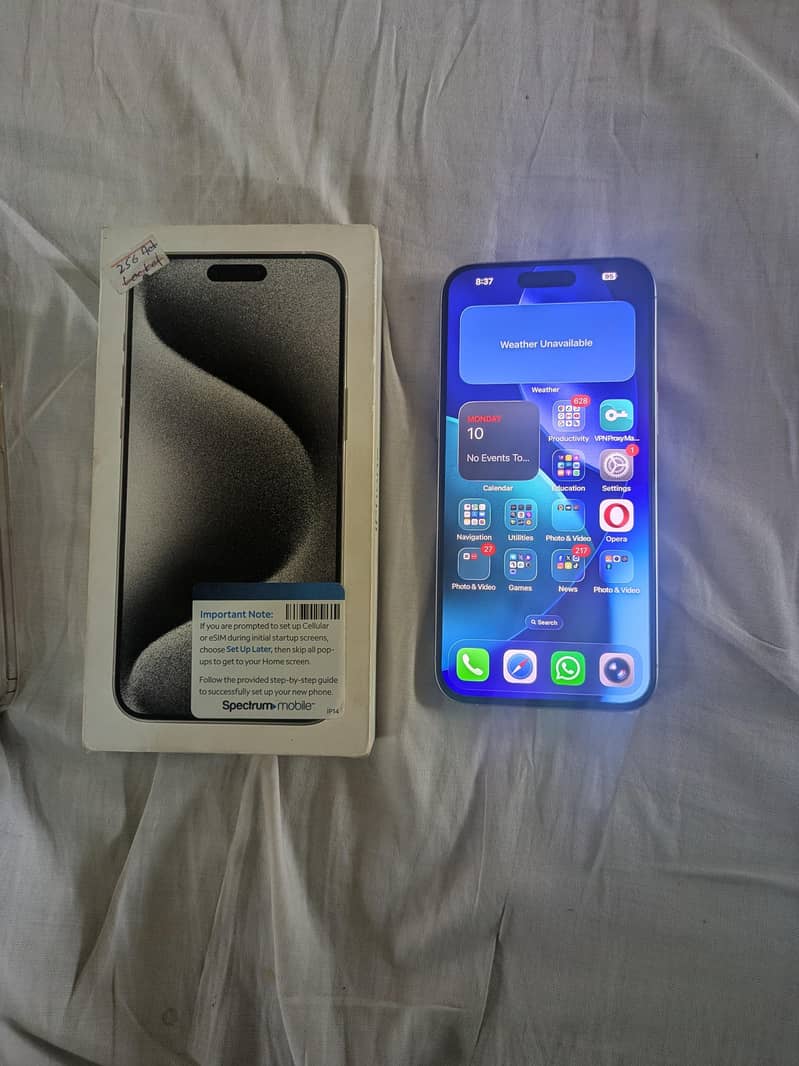 Apple iPhone 15 Pro Max 1