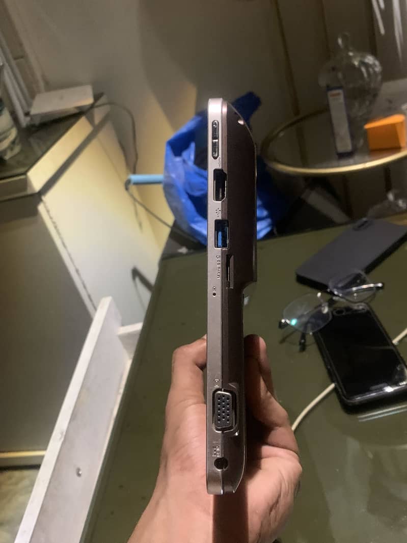 touch laptop 1