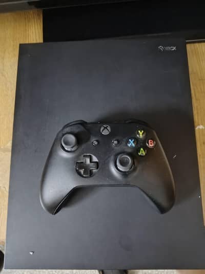Trading and selling Xbox one x 1tb