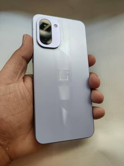Oneplus Ace 6T/15R