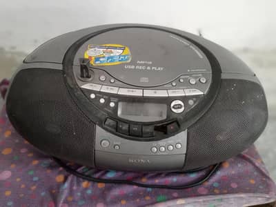 tape available in Sony company on low price urgent sale