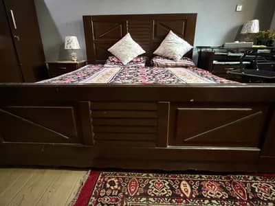 Bed ser complete