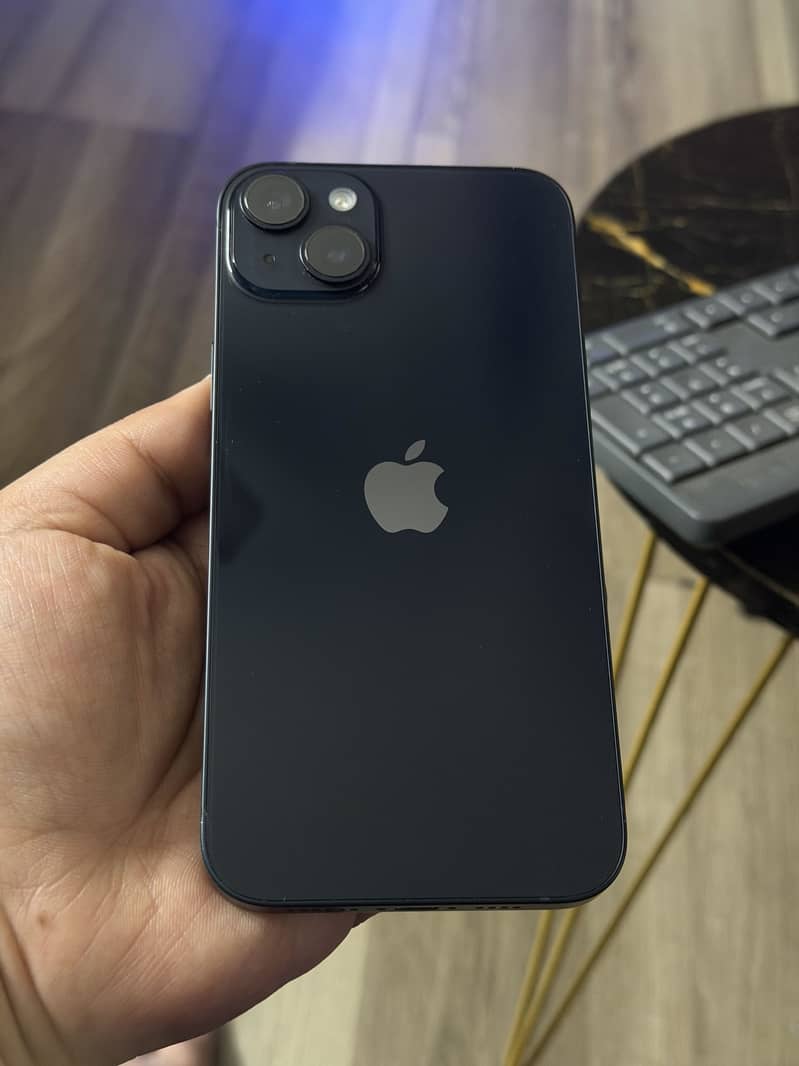 iPhone 14 16