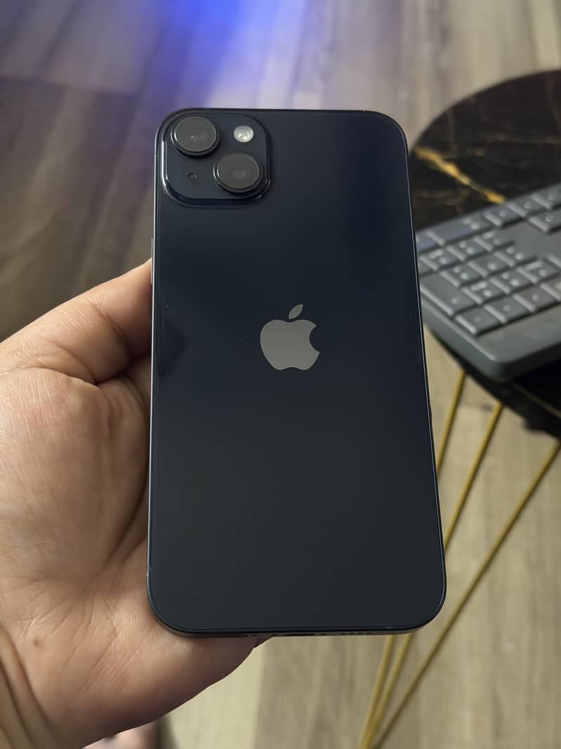 iPhone 14 17