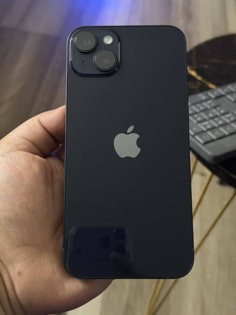 iPhone 14 18