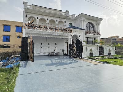 1 Kanal Brand New Upper Portion For Rent