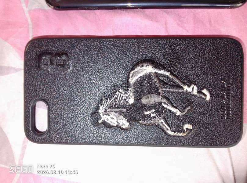 Apple iPhone 7 0