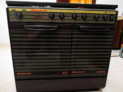 COOKING RANGE WITH 5 BURNERS