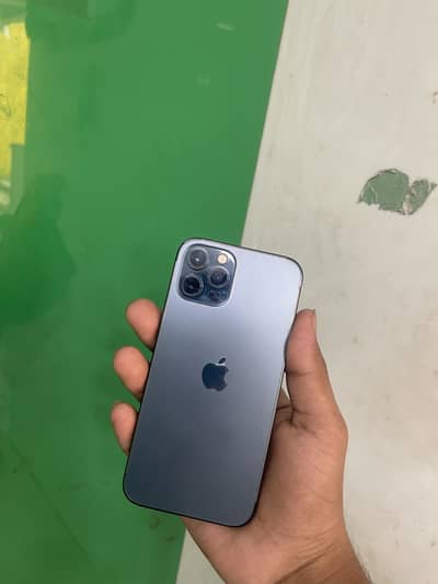 Apple iPhone 12 Pro