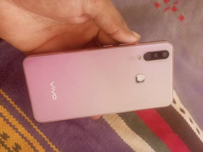 Vivo Y17