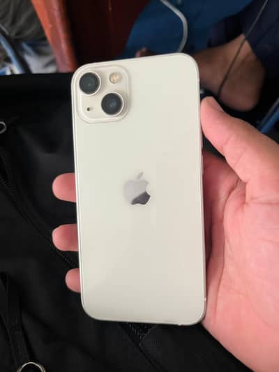 Apple iPhone 13