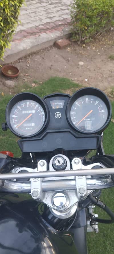 yamaha ybr g