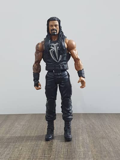 wwe action figure Roman reigns wrestlemaia 31