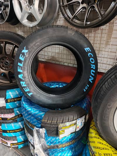 teraflex import tyre 195/65/15 lekkai
