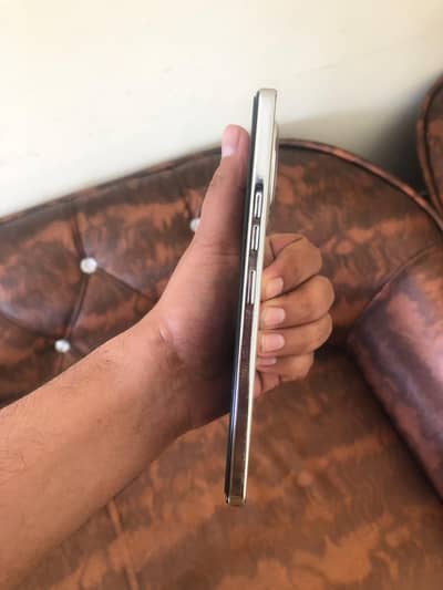 Tecno CAMON 30