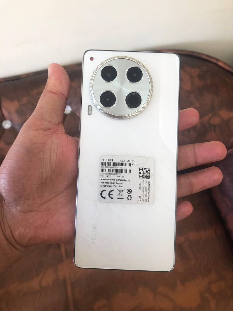 Tecno CAMON 30 4