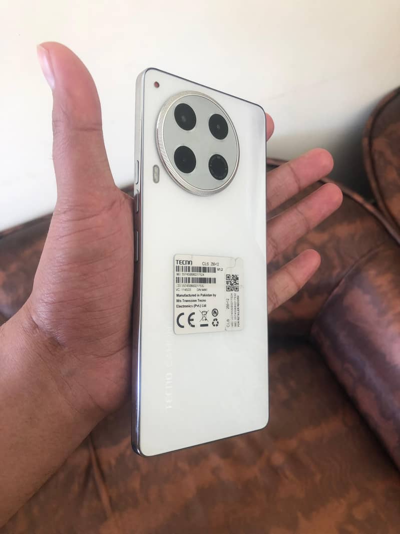 Tecno CAMON 30 5