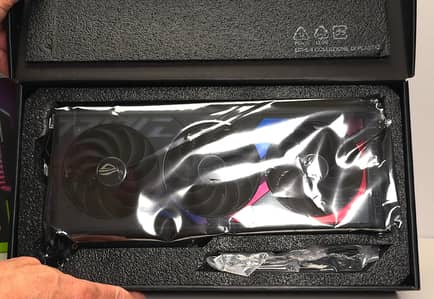 DUBAI ROG Strix GeForce RTX™ 4070 Ti SUPER 16GB GDDR6X OC Edition