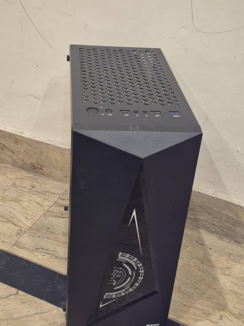 Boost PC case 4