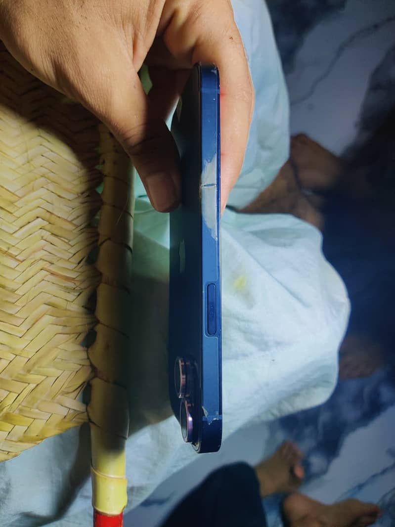 Apple iPhone 14 2
