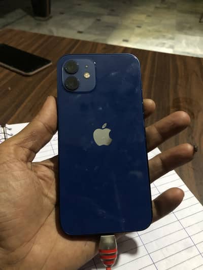 Apple iPhone 12