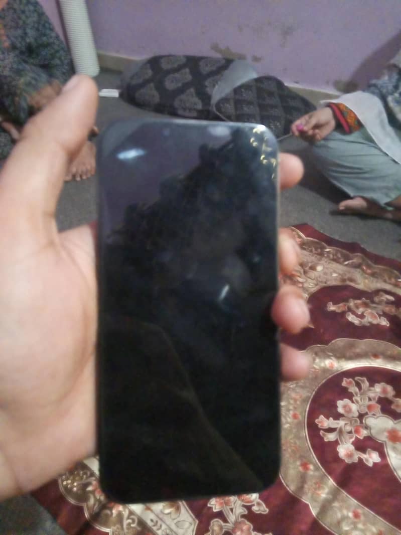 Apple iPhone 13 Pro 1