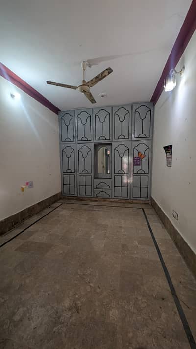 House For Rent Madina Town Near Susan Road GC University