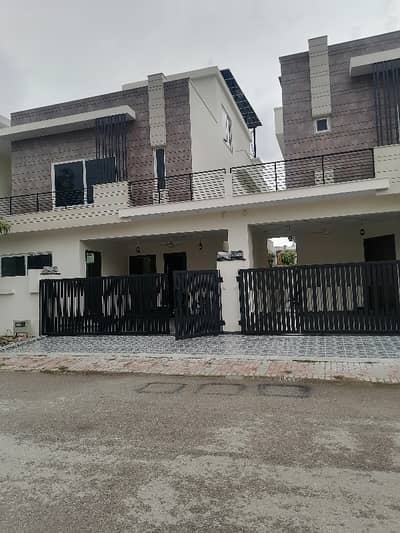 10 Marla Corner Double Story For sale in Top City Islamabad