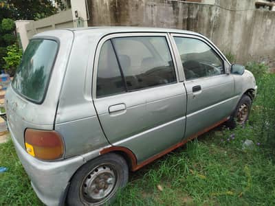 Daihatsu Cuore 2002