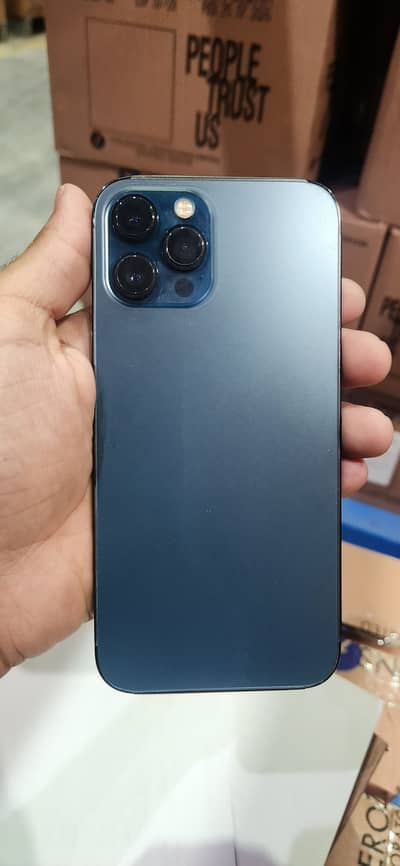 IPHONE 12 pro max pta